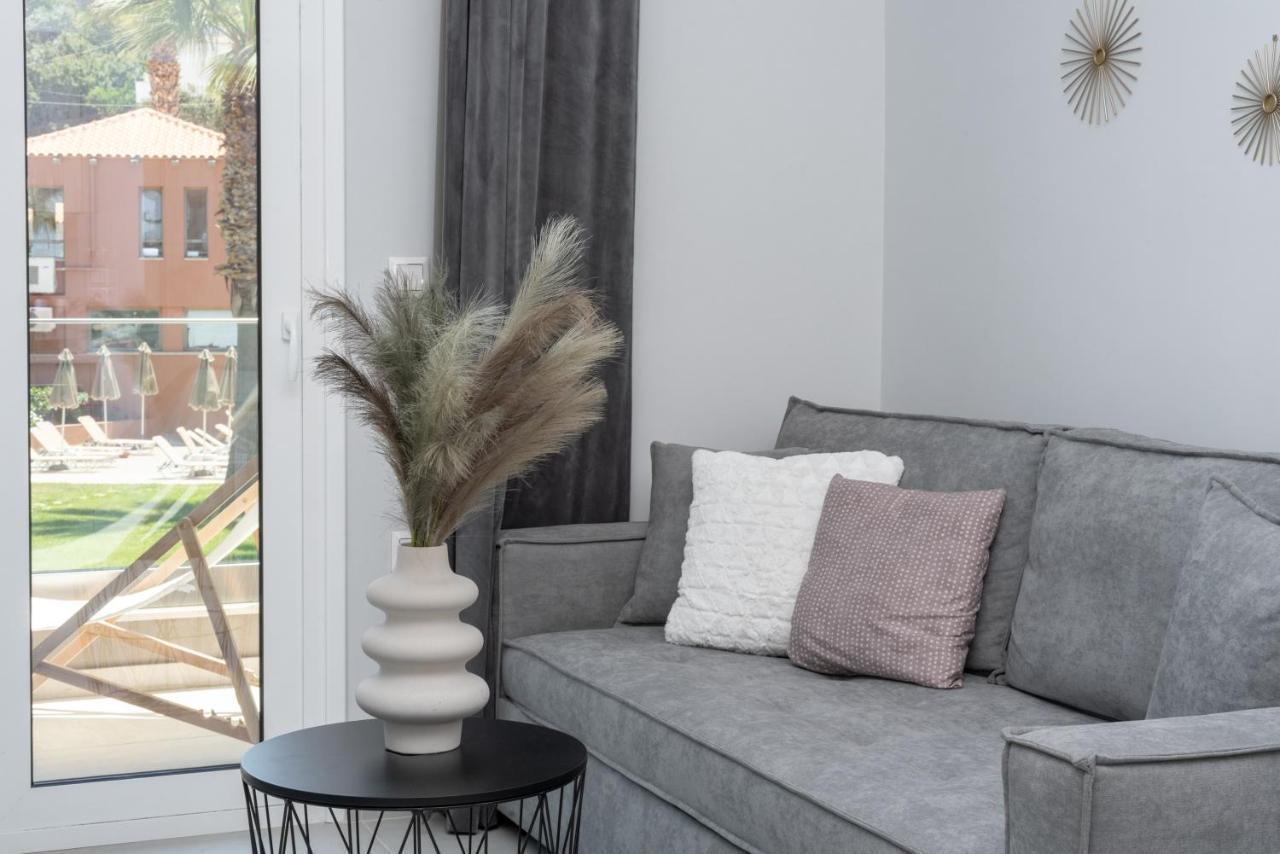Mk Summer Breeze Luxury Apartments Agia Pelagia  Bagian luar foto